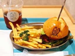 サカナノバーガー 名古屋セントラルパーク店