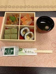 柿の葉すし本舗たなか なら本店