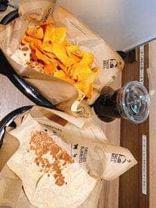 TACO BELL 阪急三番街店