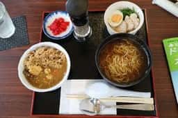珈琲淹 REFINED 朝日店