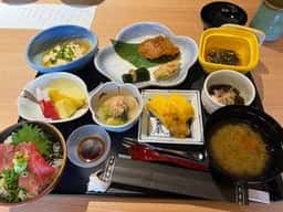 日本料理 八重山