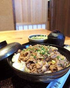 黒毛和牛焼肉 ​西新初喜