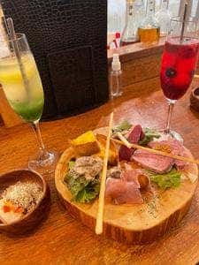 クシヤキとワイン カッシーワ東通り店