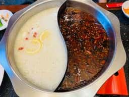 小肥牛 三宮駅前店