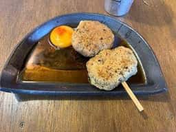 炭火焼鶏たまい でん六