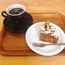 CAFE BLOOM