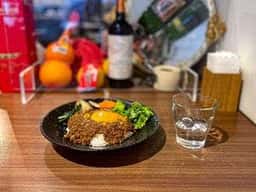 家のキッチン.