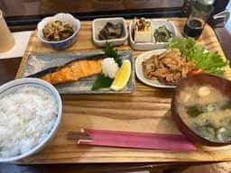 定食屋Rhizome
