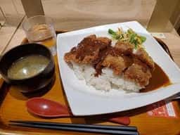 うしくんの加古川かつめし亭