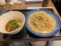 山茶花そば椿