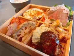 カフェ エトランジェ・ナラッド