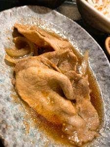 和由