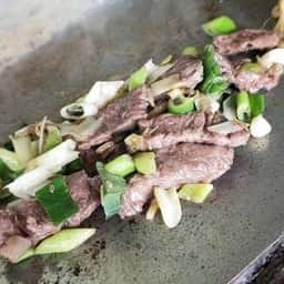 まつやホルモン店