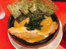 家系らーめんしずく家