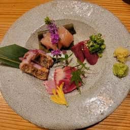 炭火焼鳥 木鶏