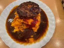 昭和町黄金のオムライス＆ハンバーグ洋食ふきのとう