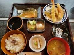 手打ち蕎麦 十六文亭