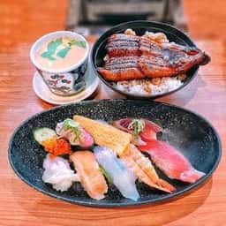 くら寿司 西新宿店