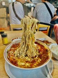 麵酒場 朱拉