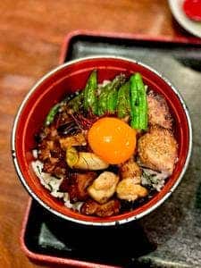 炭火焼鳥 とりすけ