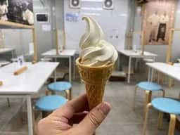 あられちゃん家 千葉工場直売店