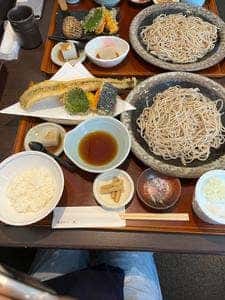 蕎麦切り 笑