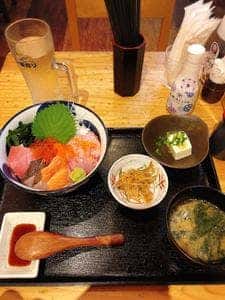 どまん中 赤坂店