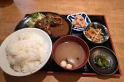 大衆食堂 bee