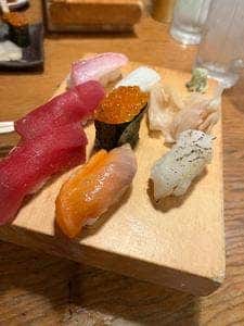 や台ずし 八王子三崎町