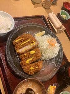 かつ榮裾野店