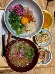 マルモキッチン KITTE博多店