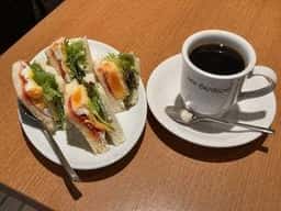 ぶいえいと