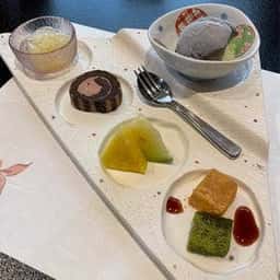 とみ山