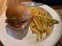 カフェ 相楽園パーラー