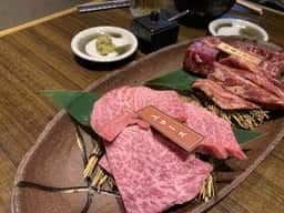 炭火焼肉 笑門来福