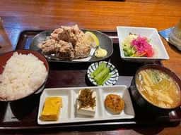 六方はちべい