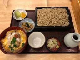 京橋 紅葉川