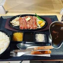 1ポンドのステーキ ハンバーグ タケル 阪急三番街店