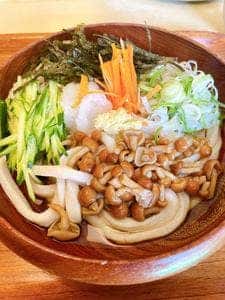 ひらの