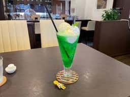 CAFE LEON