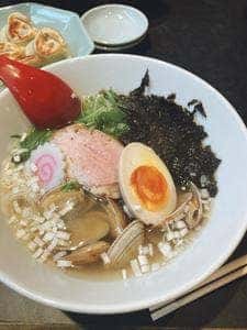 鉢とれんげ
