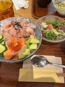 梅田 阪急三番街 リバーカフェ