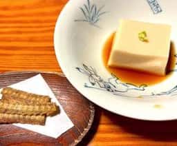山の茶屋