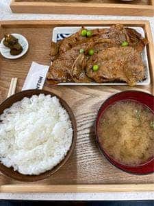 元祖豚丼屋 TONTON 久万ノ台店