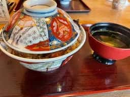 うなぎ なまずや 名東分店