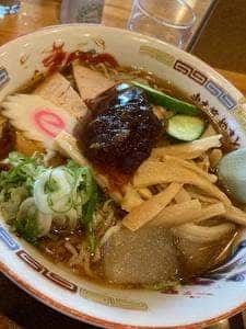 山大前やまとや