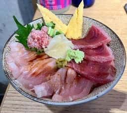 駿河屋賀兵衛 マーチエキュート神田万世橋店