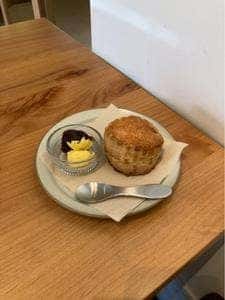 Working cafe halo