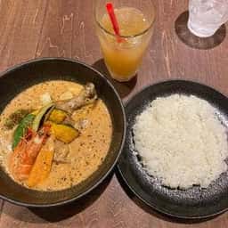 スープカレー lavi ルトロワ店