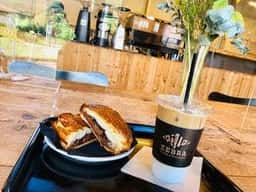 ZEBRA Coffee & Croissant 津久井本店
